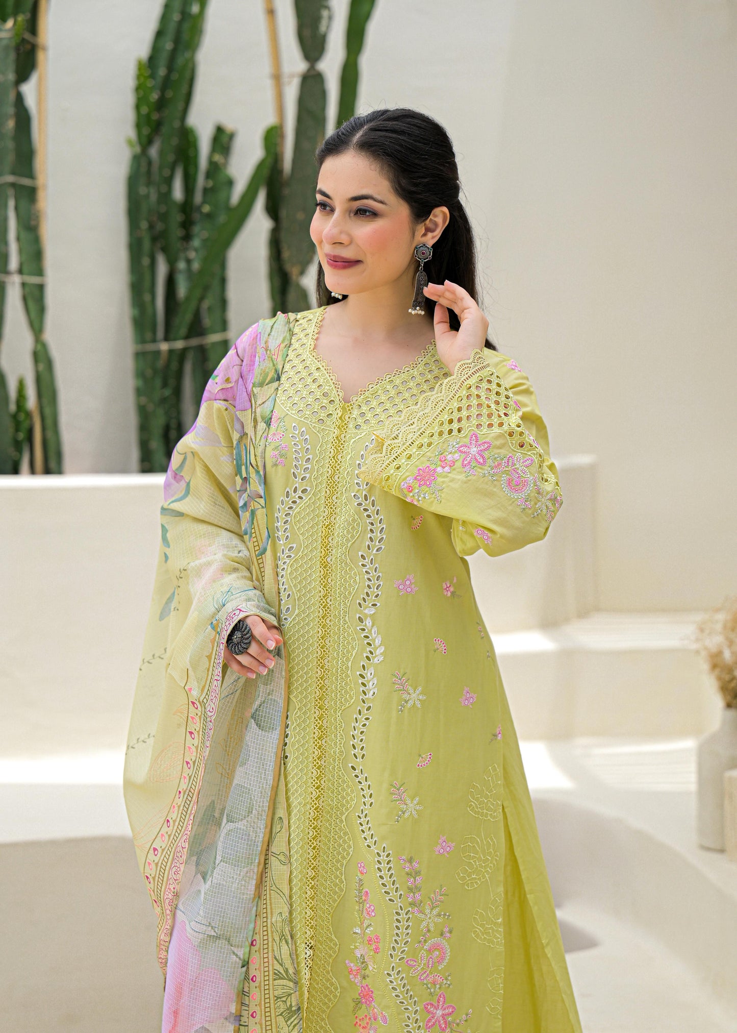 Soft Cotton Kurta set with Floral Embroider