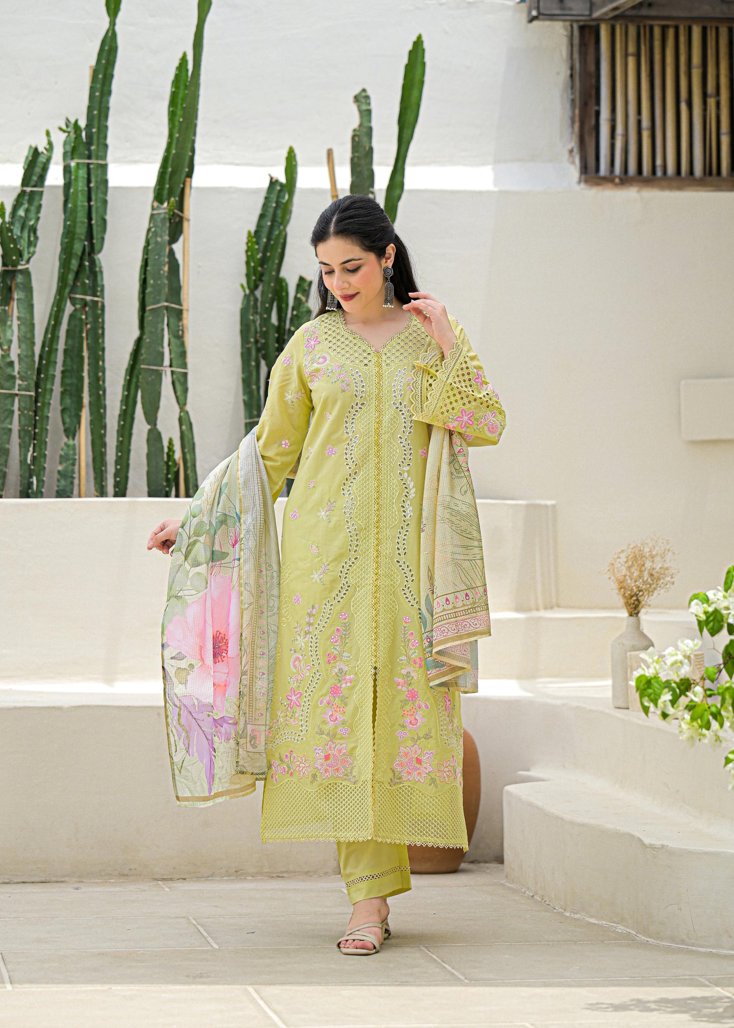 Soft Cotton Kurta set with Floral Embroider
