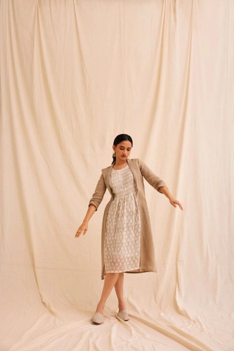 The linen hemp jacket dress