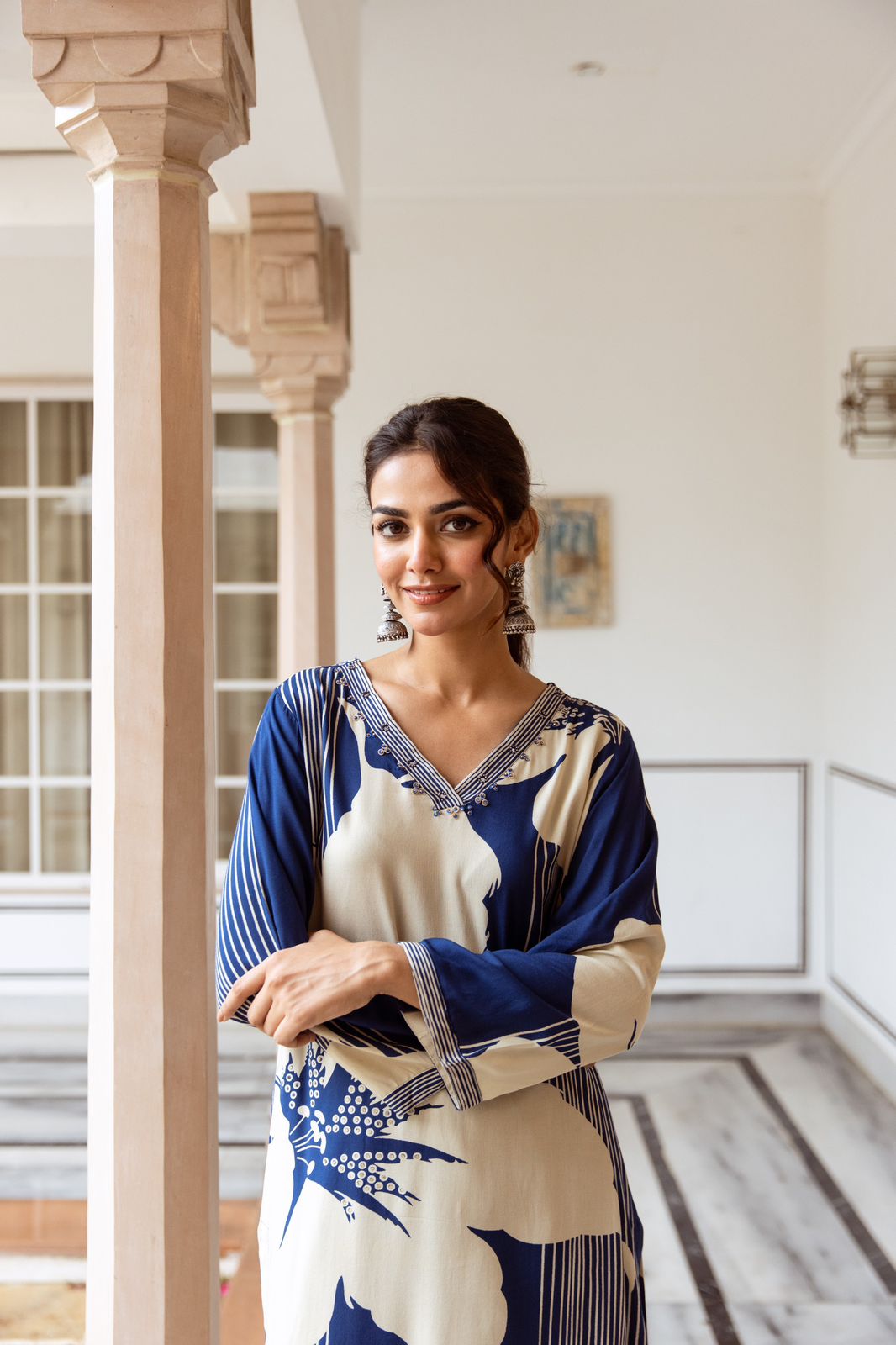 Blue and beige flower print kurta with pant set