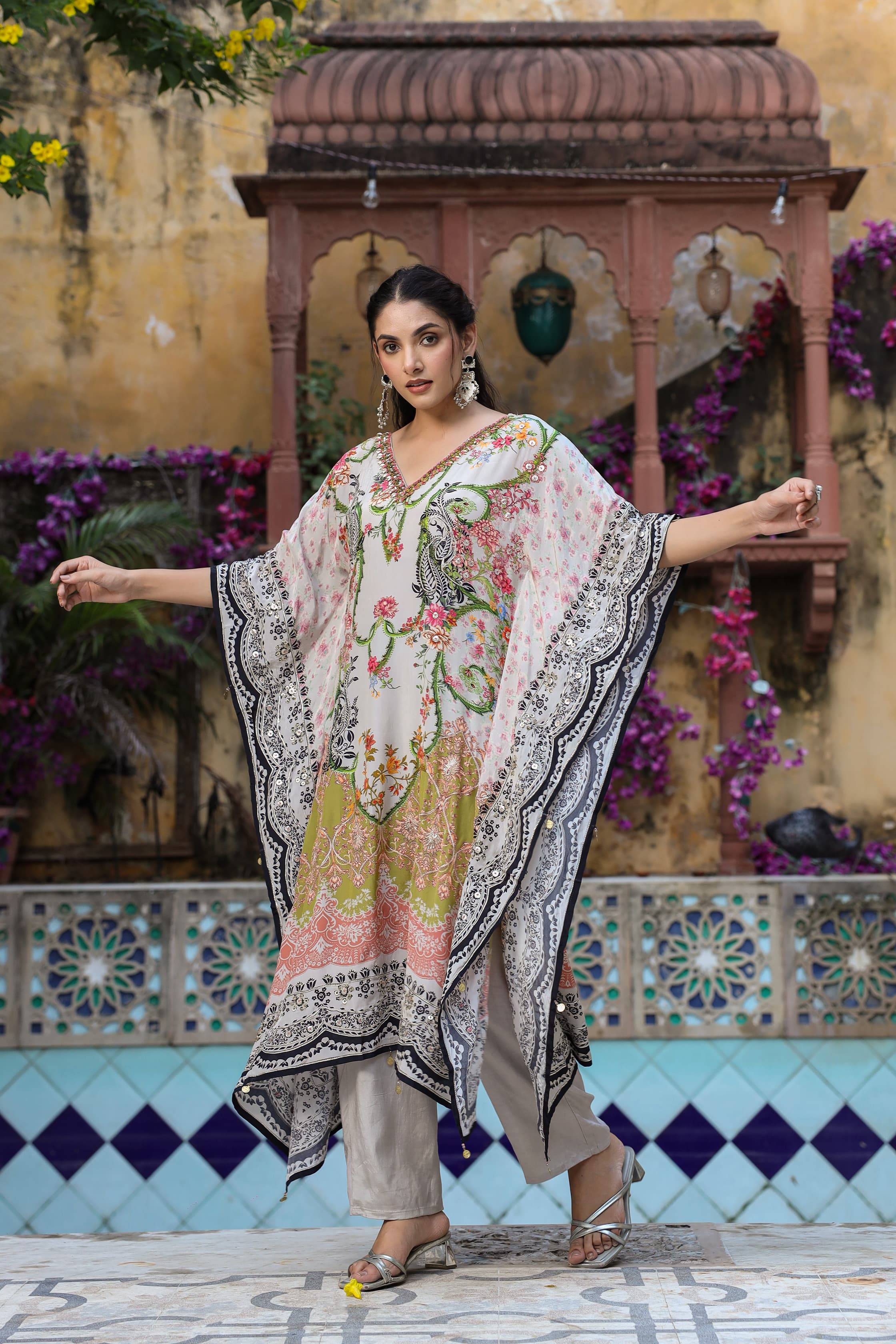 Kaara Embriodered Crepe kaftan set