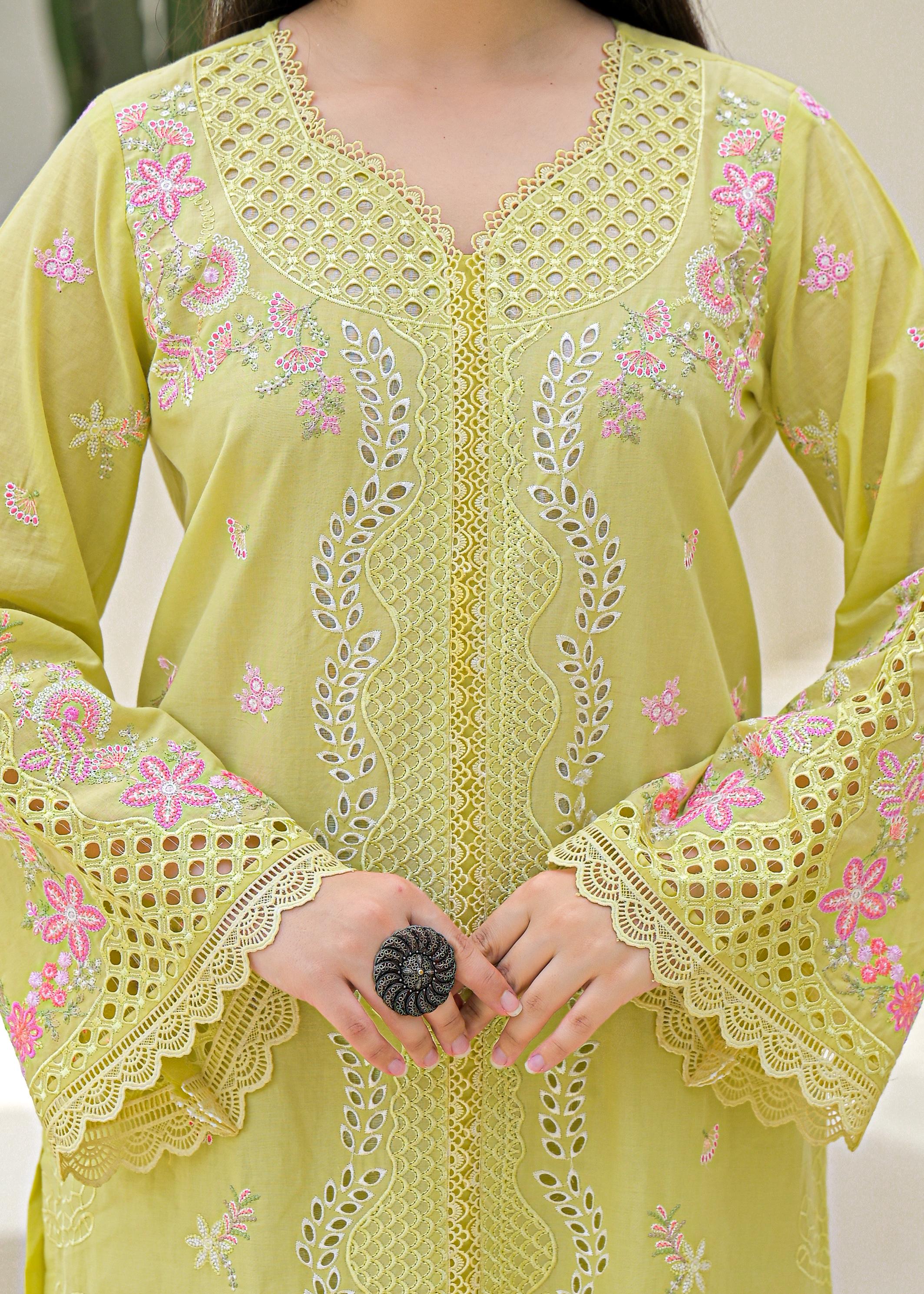 Soft Cotton Kurta set  with Floral Embroider